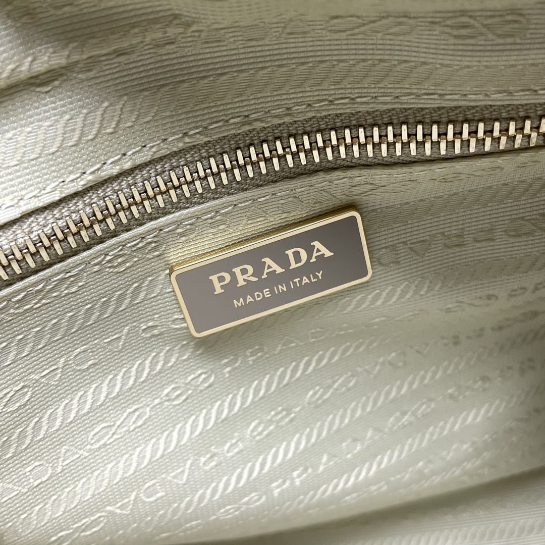 Prada Satchel Bags